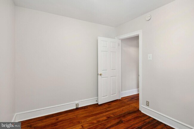 Building Photo - 4132 Manayunk Ave
