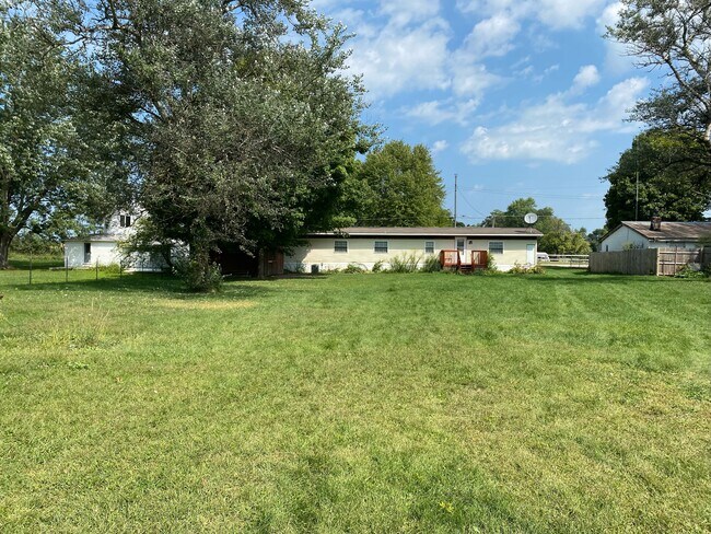 Building Photo - 116 Wine St