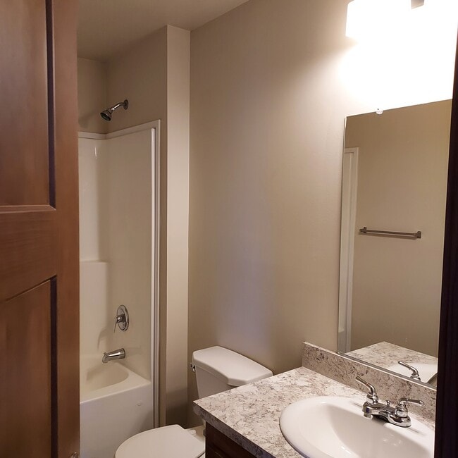 Building Photo - 6225 Imperial Dr