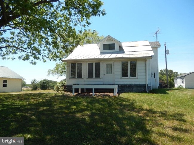 Building Photo - 16226 Little Ferry Rd
