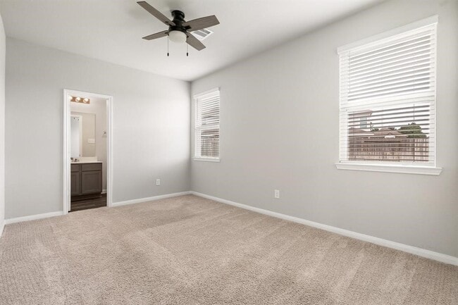 Building Photo - 2580 Westslope Dr