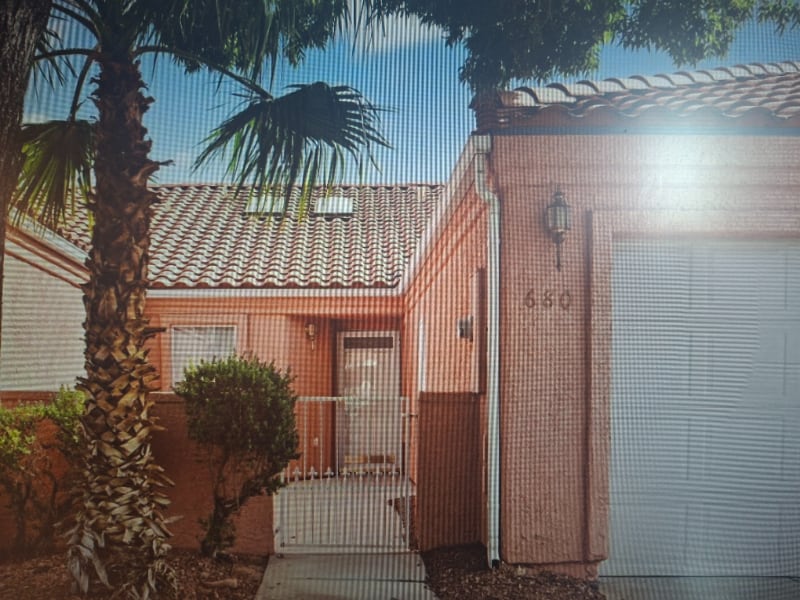 Building Photo - 680 Peartree Ln