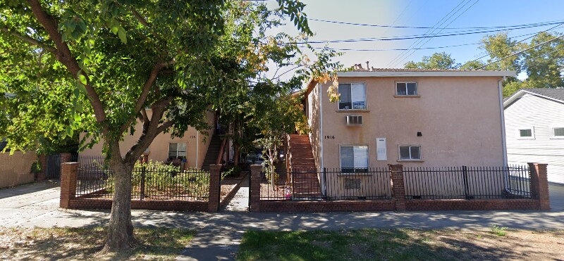 Building Photo - 1916 7th St