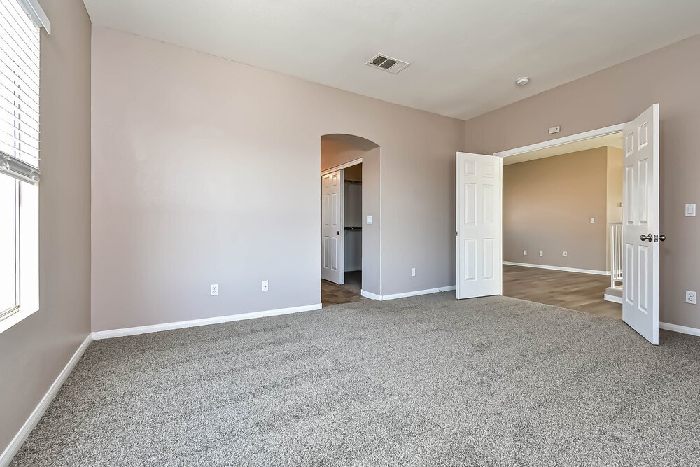 Building Photo - 7855 Blue Brook Dr