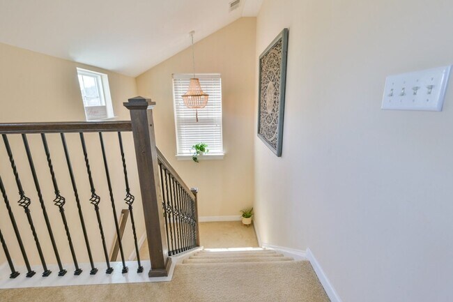 Building Photo - 430 Spectrum Rd