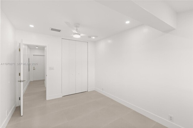 Building Photo - 6030 SW 109th Ct