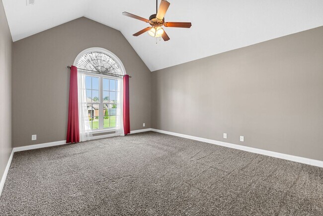 Building Photo - Stunningly Large Home Ready Today!