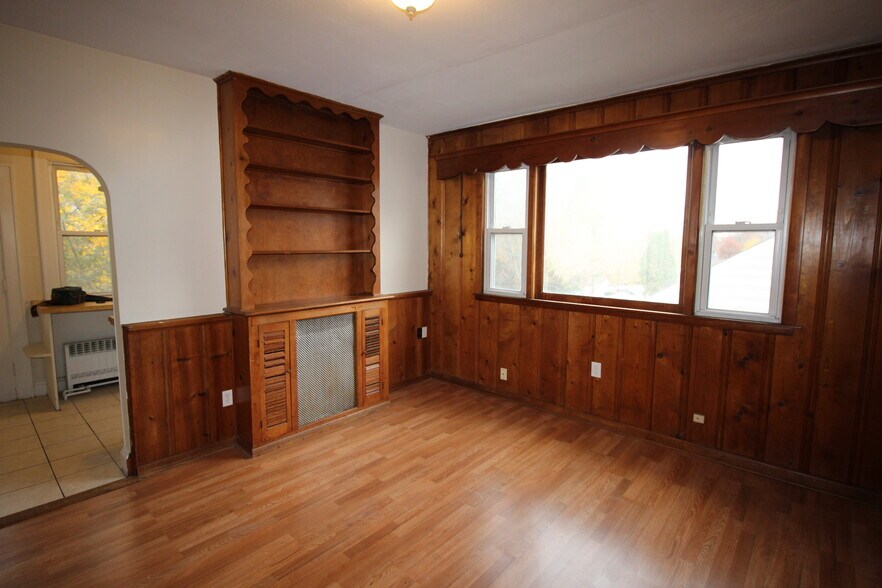 Building Photo - 411 Fairfield Ave