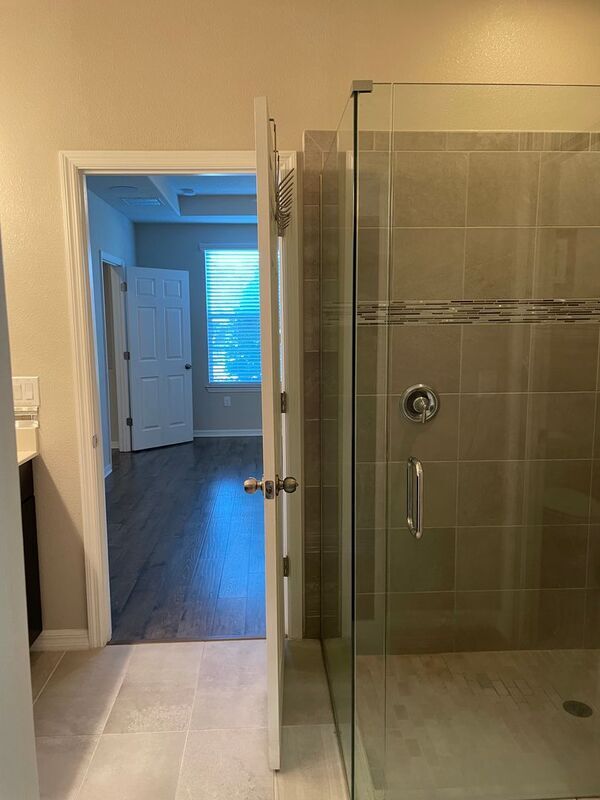 Building Photo - 2609 Amati Dr