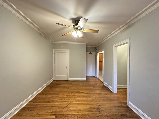 Building Photo - 1169 N Dearborn St