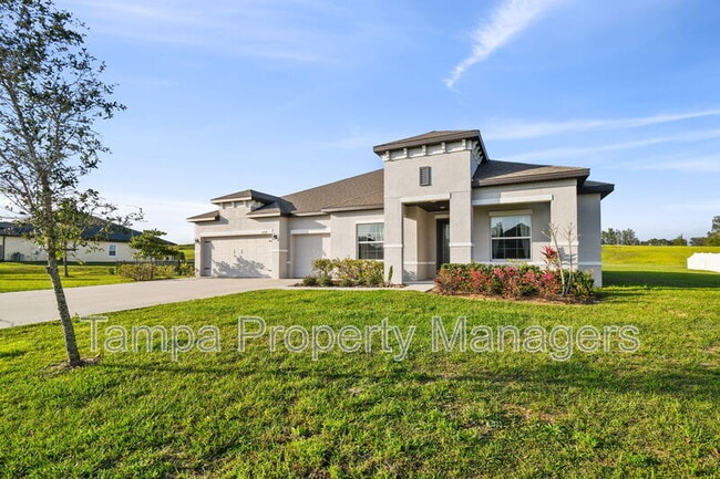 Building Photo - 10324 Crestview Heights Ave