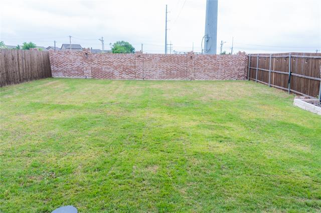 Building Photo - 415 Grenada Lk Dr