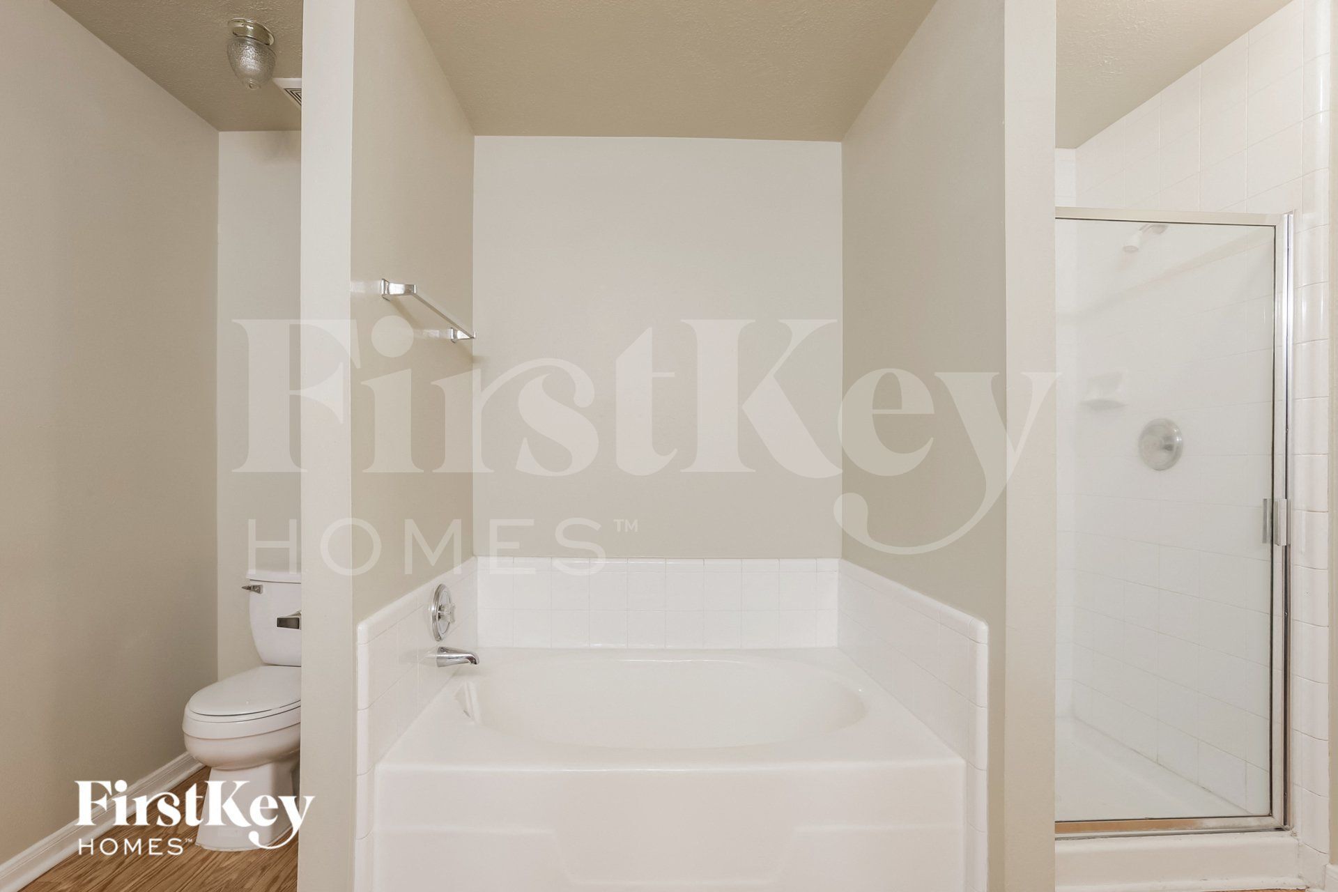 Building Photo - 19931 Arrowsmith Dr