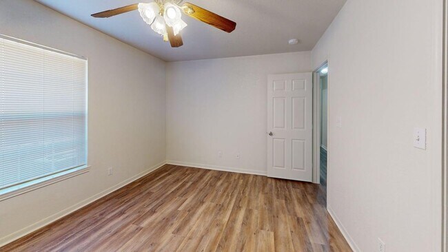 Building Photo - 3802 Pecos Dr