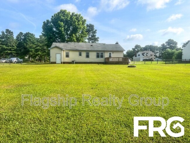 Building Photo - 2238 Kay Rd
