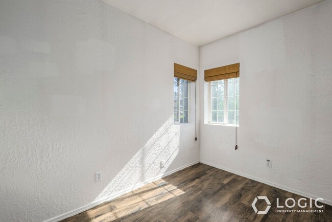 Building Photo - Great Family Home in Excellent Sugar House...