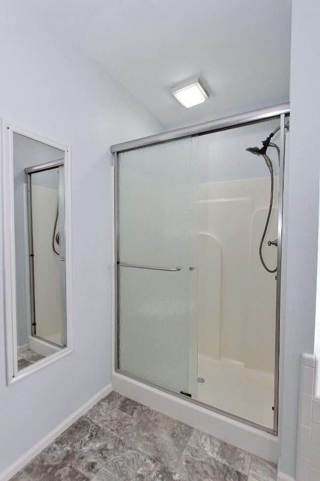 Building Photo - Elegant Home in Hobble Creek!