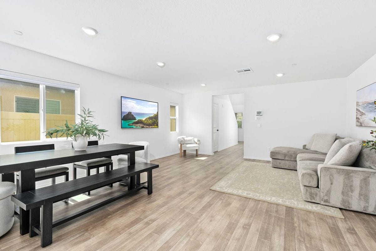 Building Photo - 28876 Camaro