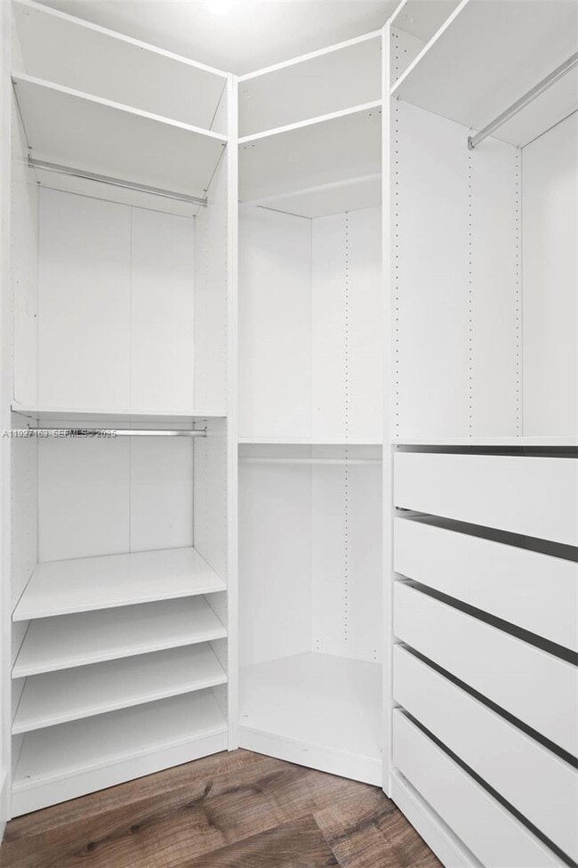 Building Photo - 300 S Biscayne Blvd