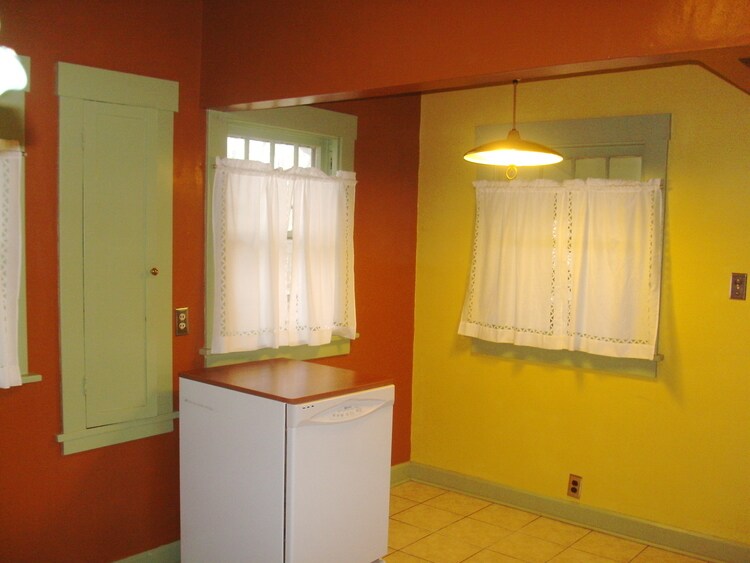 Building Photo - 1114 SW Taylor St