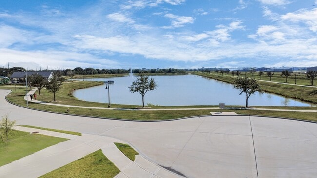 Building Photo - 1630 Cedar Pointe Ct