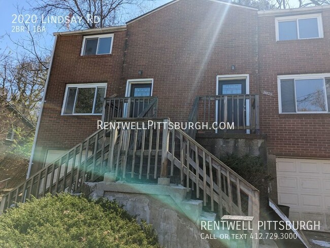 Building Photo - 2 Bedroom Duplex in Pittsburgh