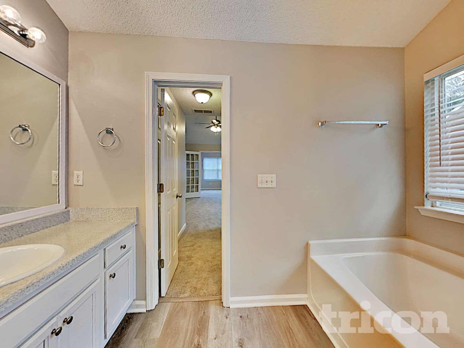 Building Photo - 7740 Country Pass