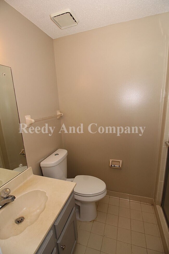 Building Photo - 4496 Green Creek