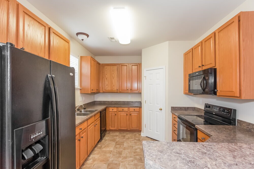 Building Photo - 4720 Abercromby St
