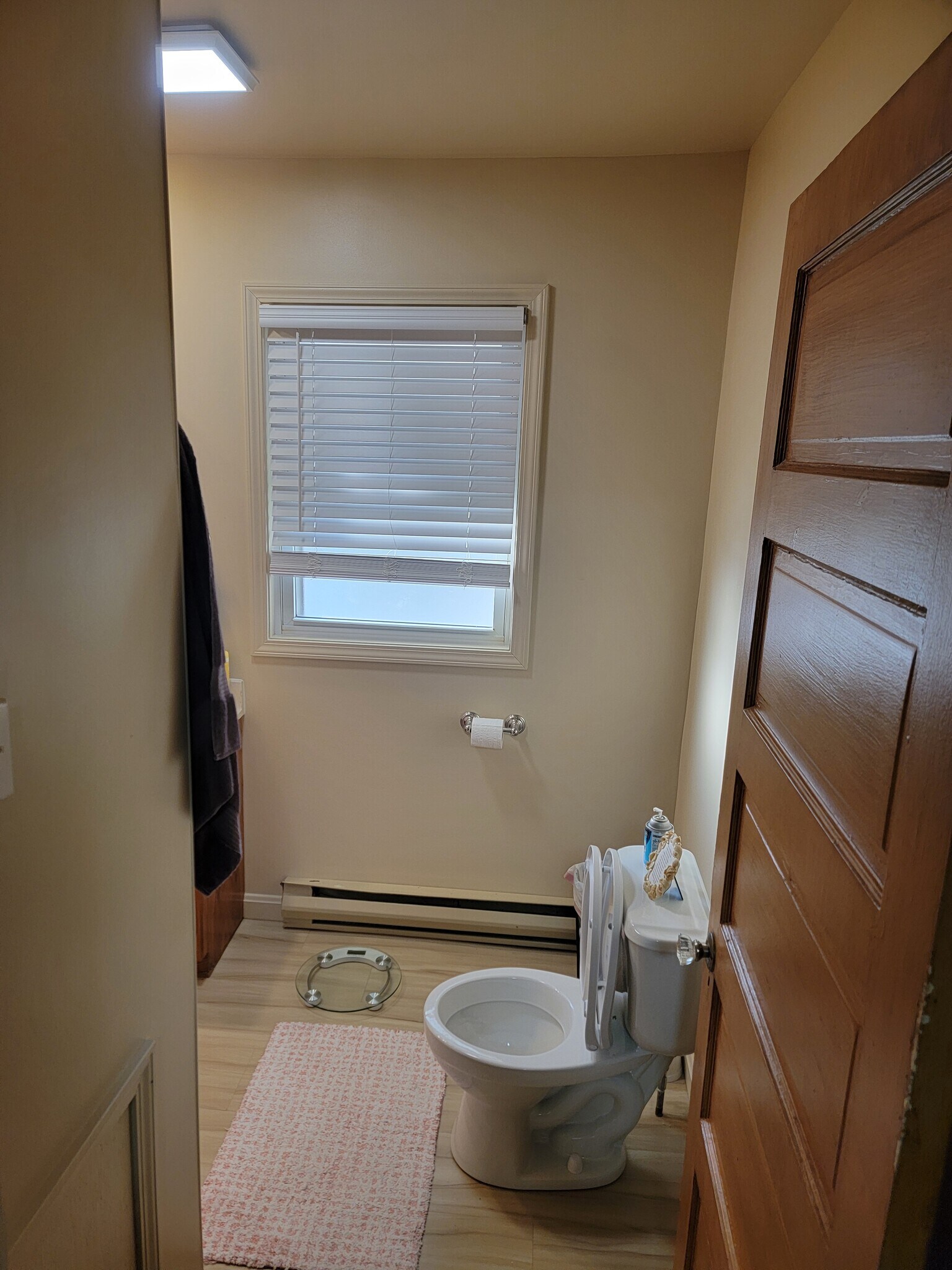 Building Photo - 102 3rd Ave