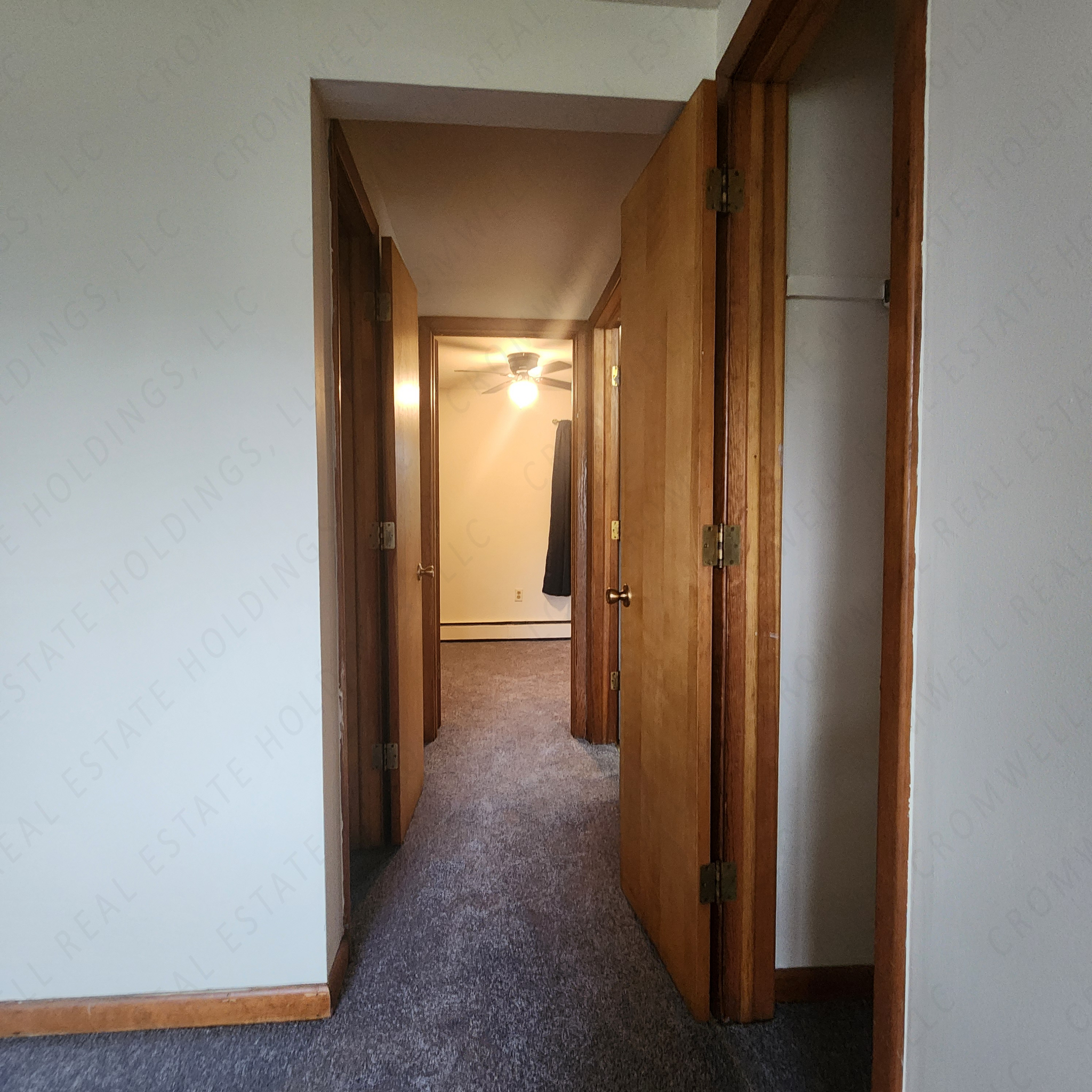 Hallway - 1208 Tower BlVD