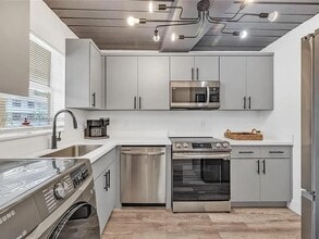 Building Photo - 5090 SW 64th Ave