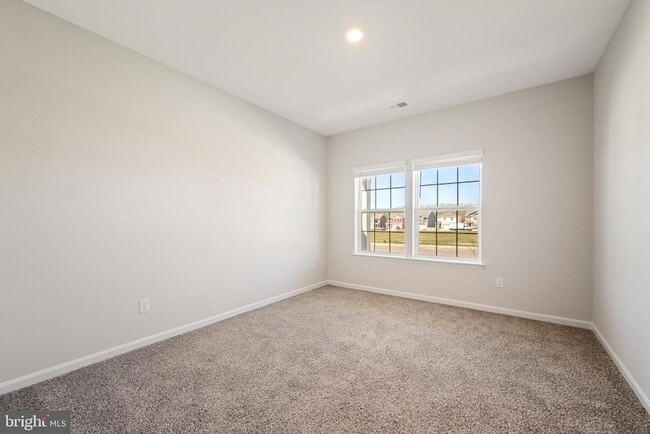 Building Photo - 114 Clerkenwell Dr