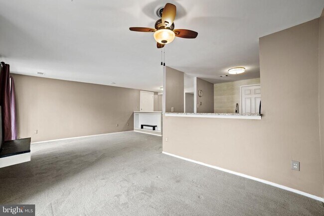 Building Photo - 1058 Norwood Ct