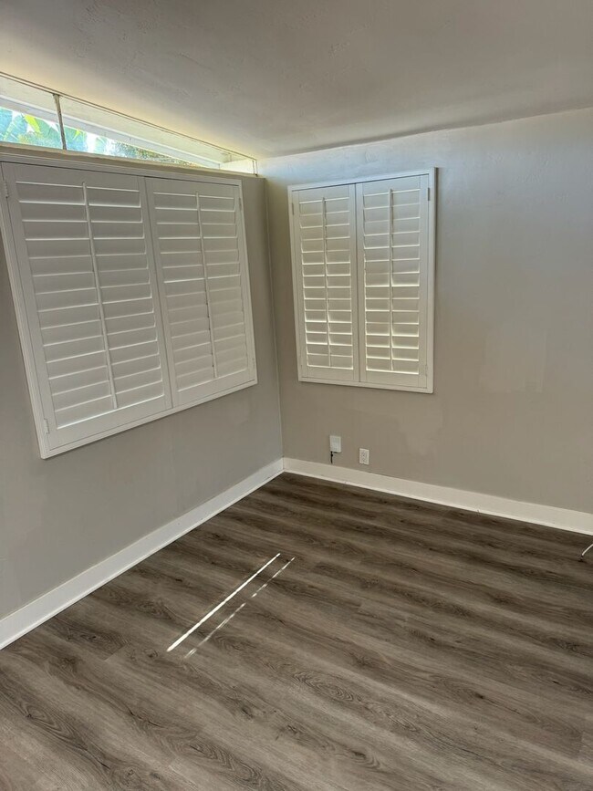Building Photo - Clairmont House for Rent / 3BR 2BA
