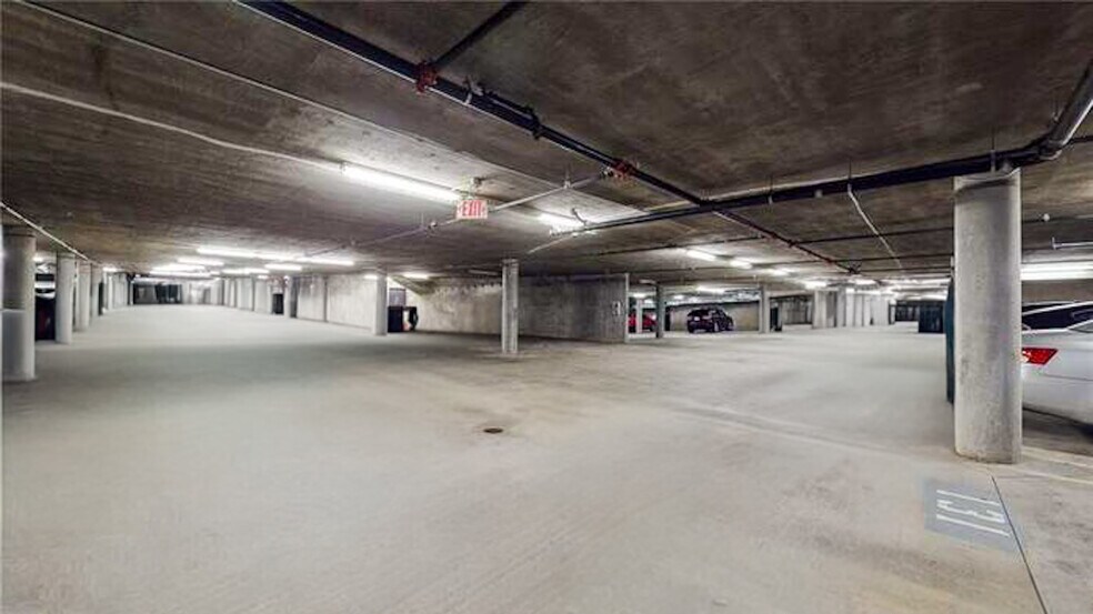 Building Photo - 3750 Santa Rosalia Dr