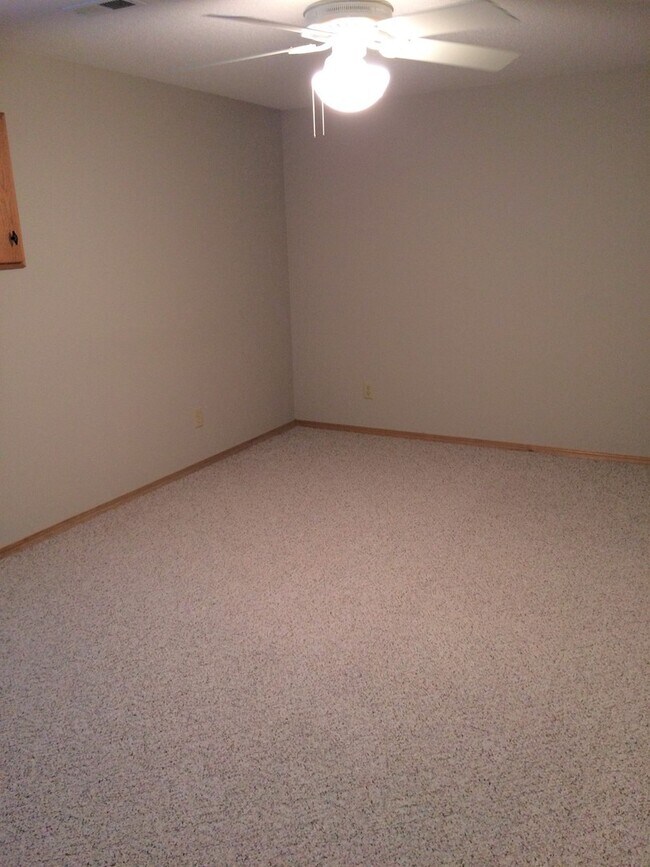 Building Photo - Maize Schools - 3 bedroom home