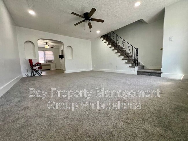 Building Photo - 624 Briarcliff Rd