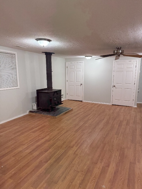 Building Photo - 58727 E Sleepy Hollow Dr
