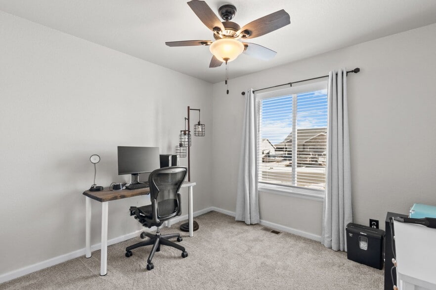 Building Photo - 1202 Phipps Ave