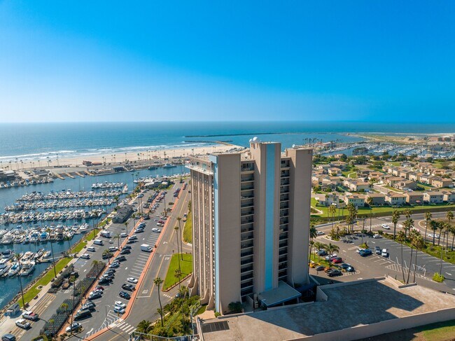 Building Photo - 1200 Harbor Dr N