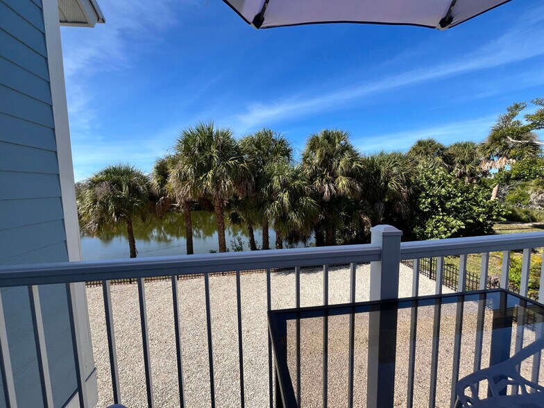 Building Photo - 785 Rabbit Rd