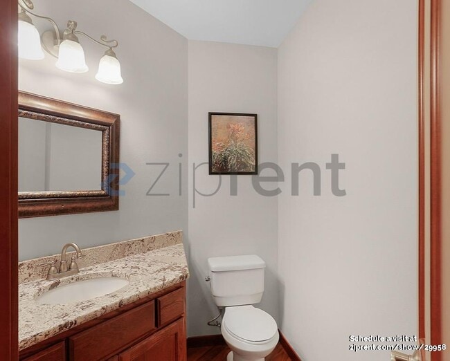 Building Photo - 16225 Simonds Rd NE