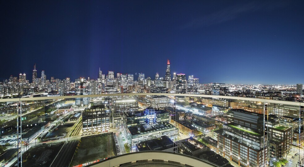 Building Photo - 327 N Aberdeen St