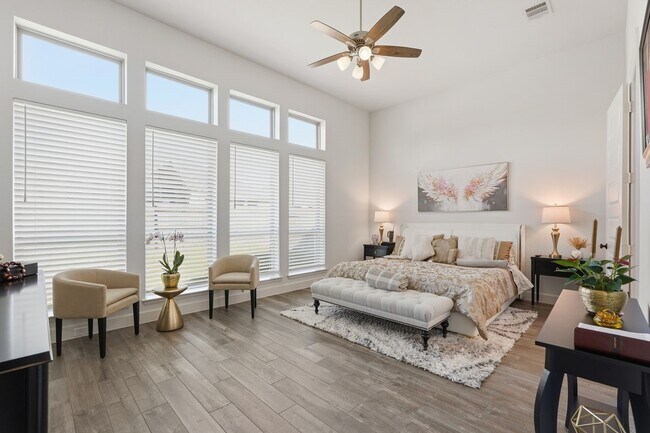 Building Photo - 28942 Woods Rose Ct