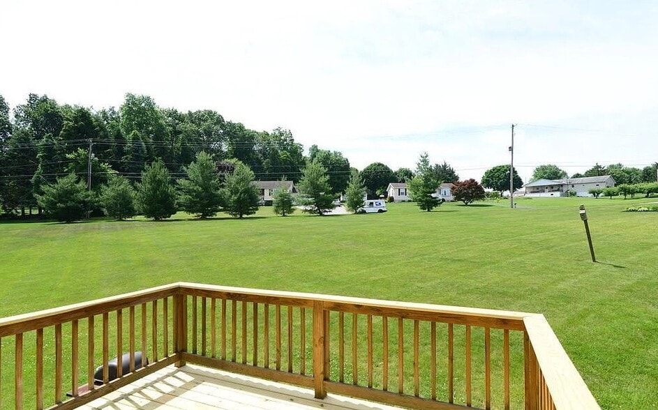 Back - 455 Madison Dr