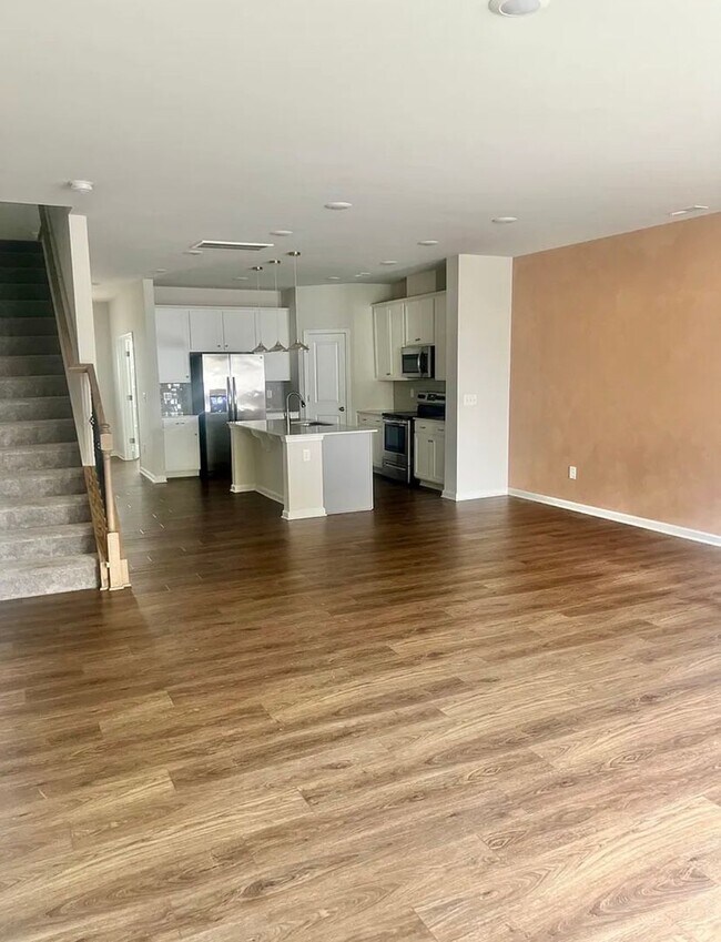 Building Photo - Charming Home in Travelers Rest!