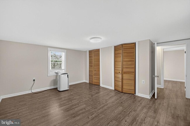 Building Photo - 239 McDonald Rd