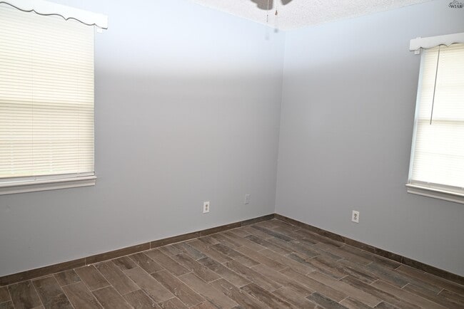 Building Photo - 4103 Beard Ave