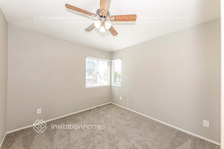 Building Photo - 545 Athens St